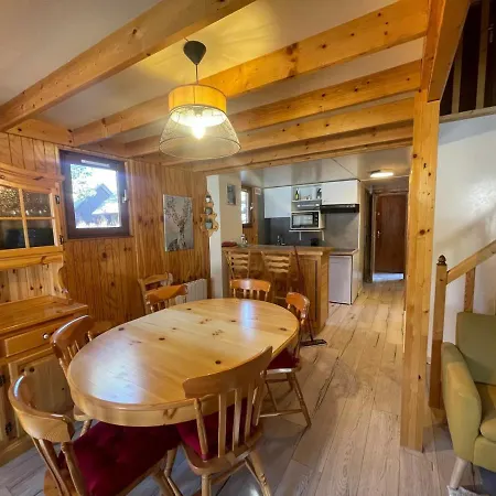 Шале Grand Entre Et Praloup, 3 Chambres, Terrasse Ombragee, Acces Navette Et Golf - Fr-1-165a-121 *
